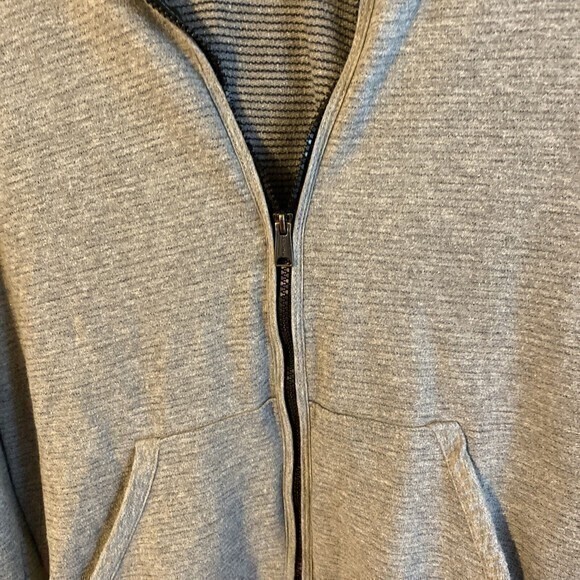Lucky brand‎ hoodie sizes M - Picture 4 of 7